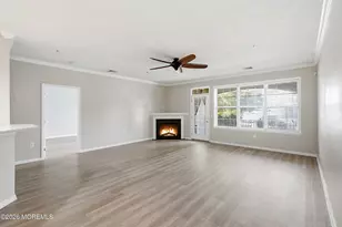 313 Mill Pond Wy, Eatontown, NJ 07724 - Photo 5
