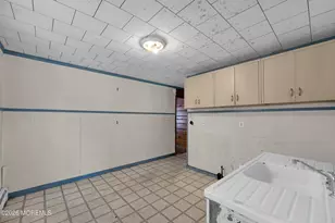 618 Parkside Ave, Toms River Township, NJ 08753 - Photo 11