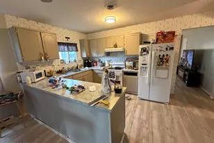 28 Bananier Dr, Toms River Township, NJ 08757 - Photo 7