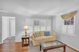 35 Hendrickson Pl, Fair Haven, NJ 07704 - Photo 9