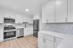 566 Labanna Ct, Brick, NJ 08724 - Photo 5