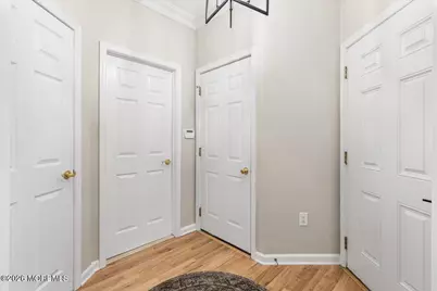 38 Smock Court, Manalapan Township, NJ 07726 - Photo 5