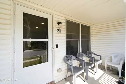 21 Kingsfield Drive, Lakewood, NJ 08701 - Photo 3