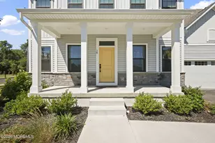 18 Annapolis St, Farmingdale, NJ 07727 - Photo 3