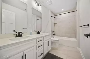 18 Annapolis St, Farmingdale, NJ 07727 - Photo 23