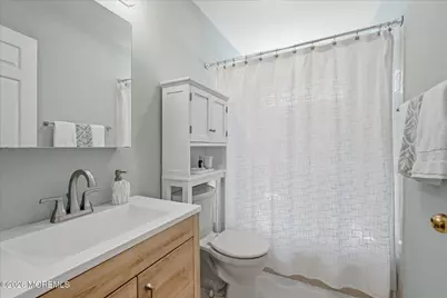 17 Hackamore Court, Tinton Falls, NJ 07753 - Photo 9