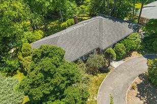 20 Kean Rd, Short Hills, NJ 07078 - Photo 21