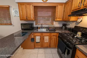 1035 Valley Stream Rd, Toms River Township, NJ 08753 - Photo 11