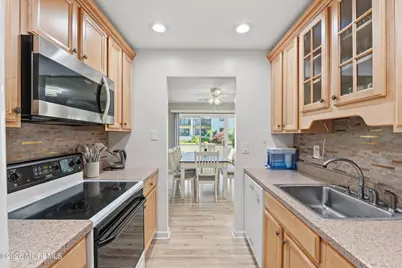 5 Avon Drive E #5S, East Windsor Township, NJ 08520 - Photo 9