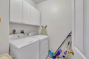 42 Crown Cir, Lakewood, NJ 08701 - Photo 39