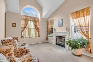 42 Crown Cir, Lakewood, NJ 08701 - Photo 17