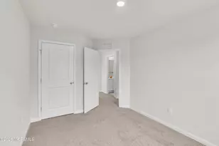 166 Mantoloking Dr, Jackson, NJ 08527 - Photo 21