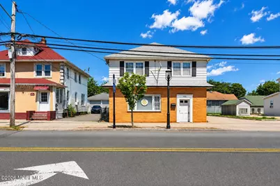 335 Maple Place, Keyport, NJ 07735 - Photo 1