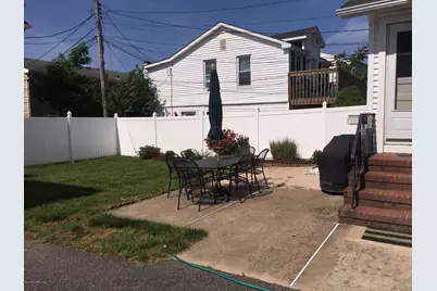 515 Jefferson Avenue, Avon by the Sea, NJ 07717 - Photo 17