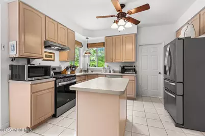 7 Cecilia Court, Howell Township, NJ 07731 - Photo 5