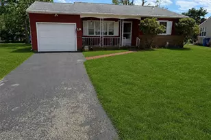 19 Sherwood Ct, Toms River Township, NJ 08757 - Photo 1