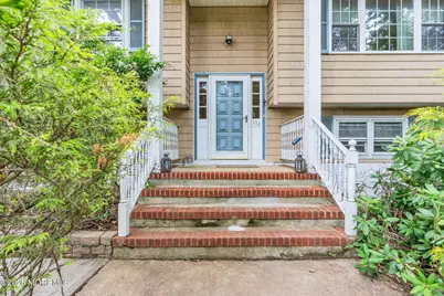 114 Locust Avenue, Howell Township, NJ 07731 - Photo 7