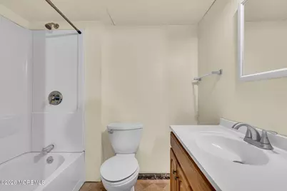 114 Locust Avenue, Howell Township, NJ 07731 - Photo 23