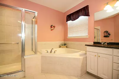 89 Huntington Drive, Jackson, NJ 08527 - Photo 17