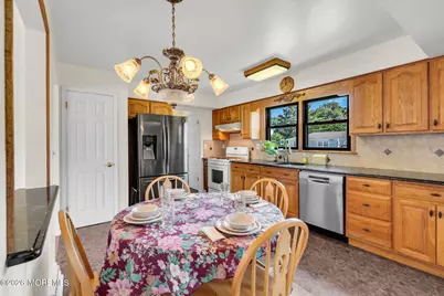 202 Yvonne Drive, Toms River Township, NJ 08753 - Photo 11