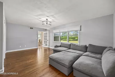 64 Livingston Lane, Manalapan Township, NJ 07726 - Photo 31
