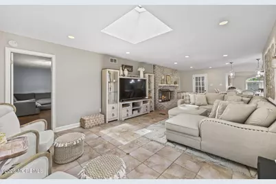 64 Livingston Lane, Manalapan Township, NJ 07726 - Photo 27