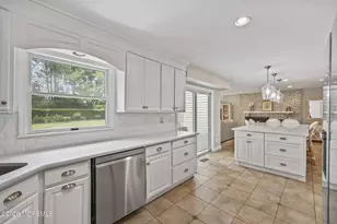 64 Livingston Ln, Manalapan Township, NJ 07726 - Photo 17