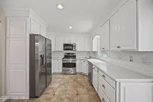 64 Livingston Ln, Manalapan Township, NJ 07726 - Photo 15