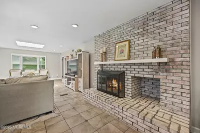 64 Livingston Lane, Manalapan Township, NJ 07726 - Photo 23