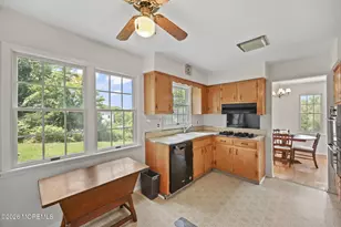 10 Washingtons Advance, Manalapan Township, NJ 07726 - Photo 11
