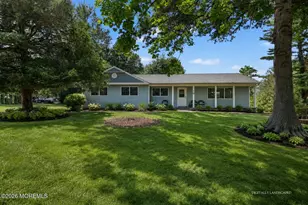 10 Washingtons Advance, Manalapan Township, NJ 07726 - Photo 3