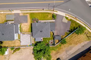 316 Broadway, Keyport, NJ 07735 - Photo 33