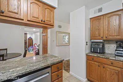40 Eaglenest Road, Freehold, NJ 07728 - Photo 11