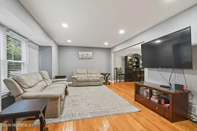 40 Eaglenest Road, Freehold, NJ 07728 - Photo 5