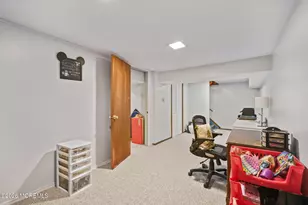 40 Eaglenest Rd, Freehold, NJ 07728 - Photo 27