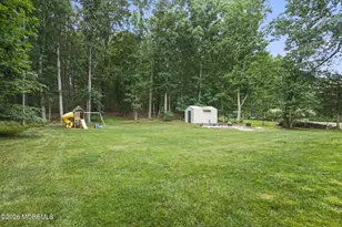 40 Eaglenest Rd, Freehold, NJ 07728 - Photo 35