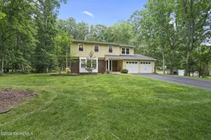 40 Eaglenest Rd, Freehold, NJ 07728 - Photo 31