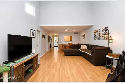 6 Cherrywood Circle, Brick, NJ 08724 - Photo 9