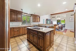 481 E Freehold Rd, Freehold, NJ 07728 - Photo 13