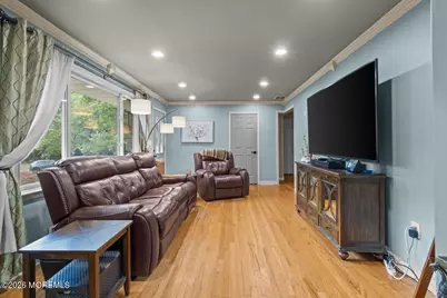 687 Hopping Road, Belford, NJ 07718 - Photo 11
