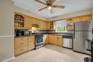 52 Lorelei Dr, Howell Township, NJ 07731 - Photo 7