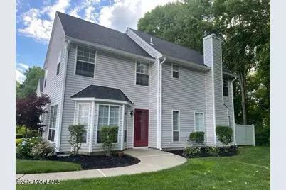 76 Foxwood Place, Morganville, NJ 07751 - Photo 1