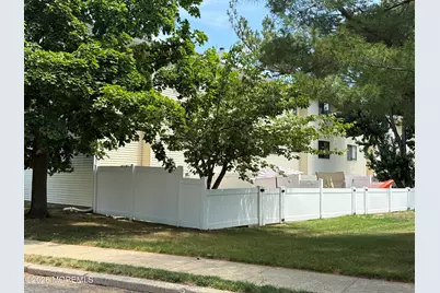 211 Clubhouse Drive, Middletown, NJ 07748 - Photo 3