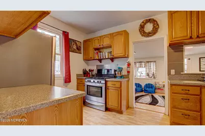 6 Anchor Boulevard, Old Bridge Township, NJ 08857 - Photo 13