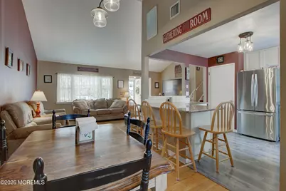 47 Walnut Avenue, Red Bank, NJ 07701 - Photo 3