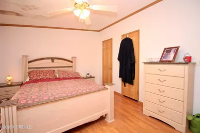 163 Field Place, Freehold, NJ 07728 - Photo 21