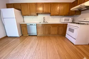 45 Barn Swallow Blvd, Marlboro Township, NJ 07746 - Photo 9