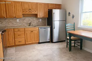 94 Belinda Ct, Brick, NJ 08724 - Photo 5