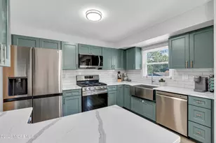 250 Point Pleasant Ave, Bayville, NJ 08721 - Photo 13
