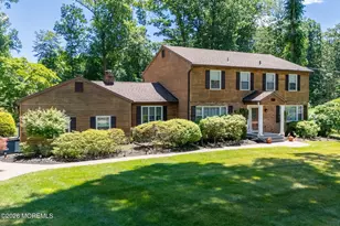 89 Pine St, Lincroft, NJ 07738 - Photo 5